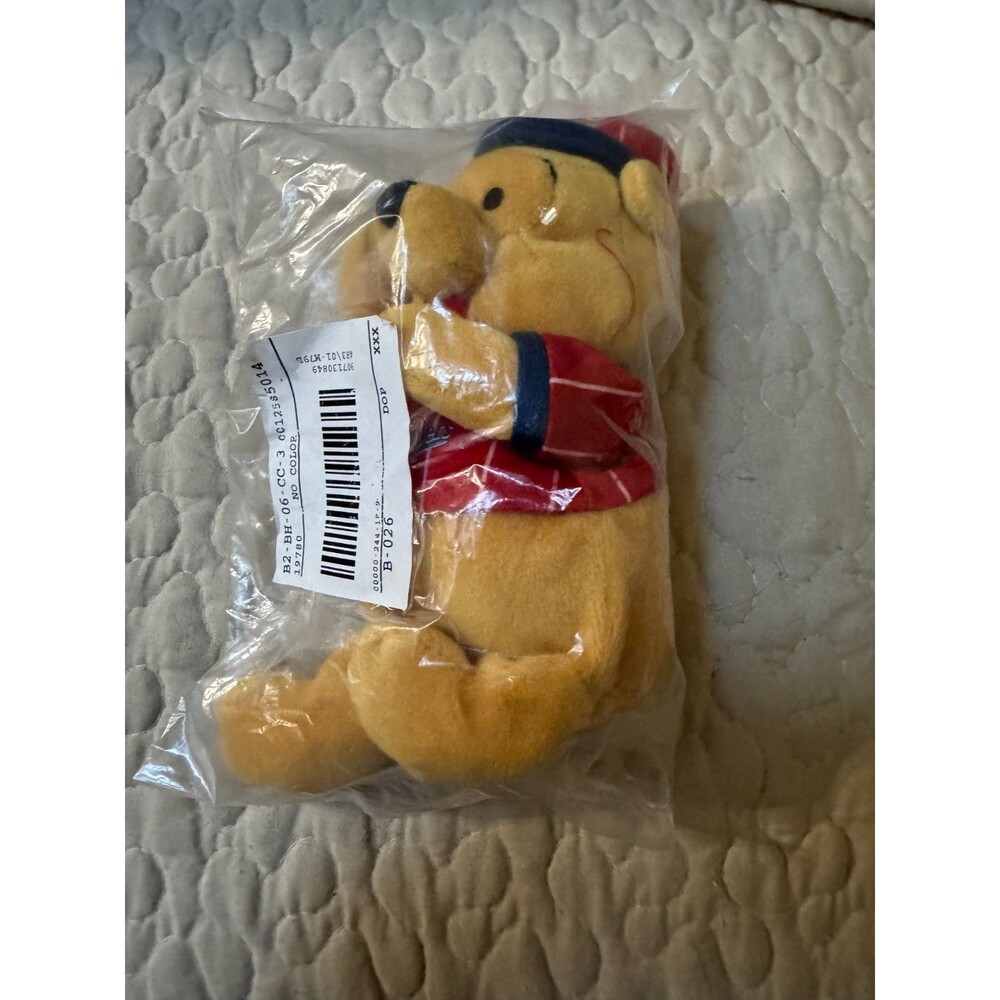 Disney Store Mini Bean Bag Baseball Winnie the Pooh 8" Plush NWT Sealed 19780